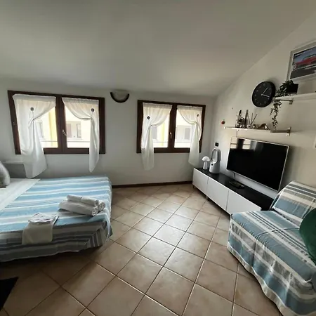 Monoflex Apartament *