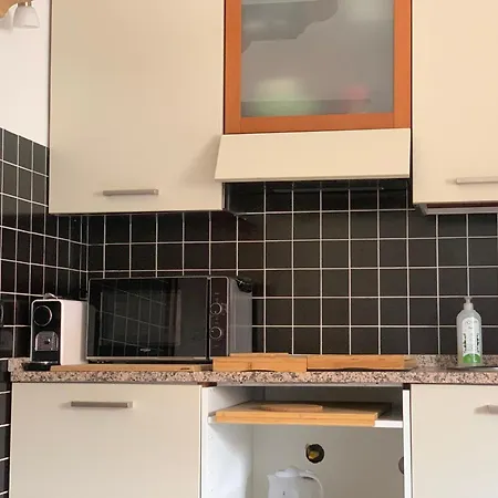 Apartament Monoflex *